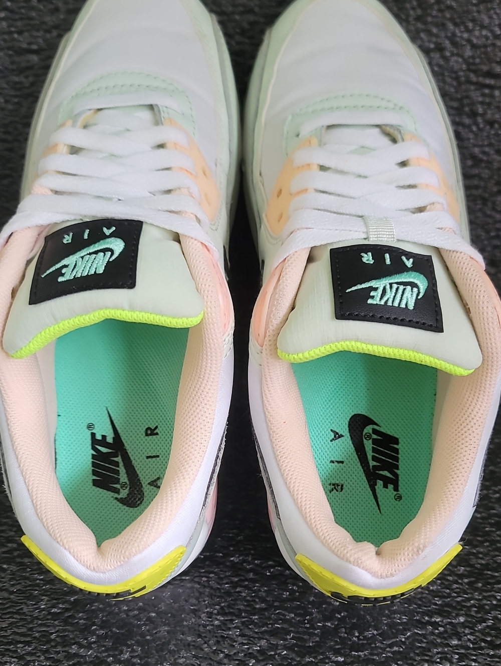 Nike Air Max 90 "Easter" Wmns 8 Great Condition Fast Shipping - Picture 8 of 12